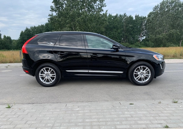 Volvo XC 60 cena 71900 przebieg: 206000, rok produkcji 2015 z Warszawa małe 596